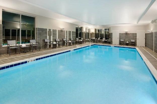 springhill suites by marriott indianapolis keystone