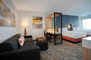 springhill suites by marriott indianapolis keystone