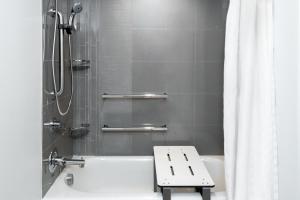 hyatt house tampa airport westshore