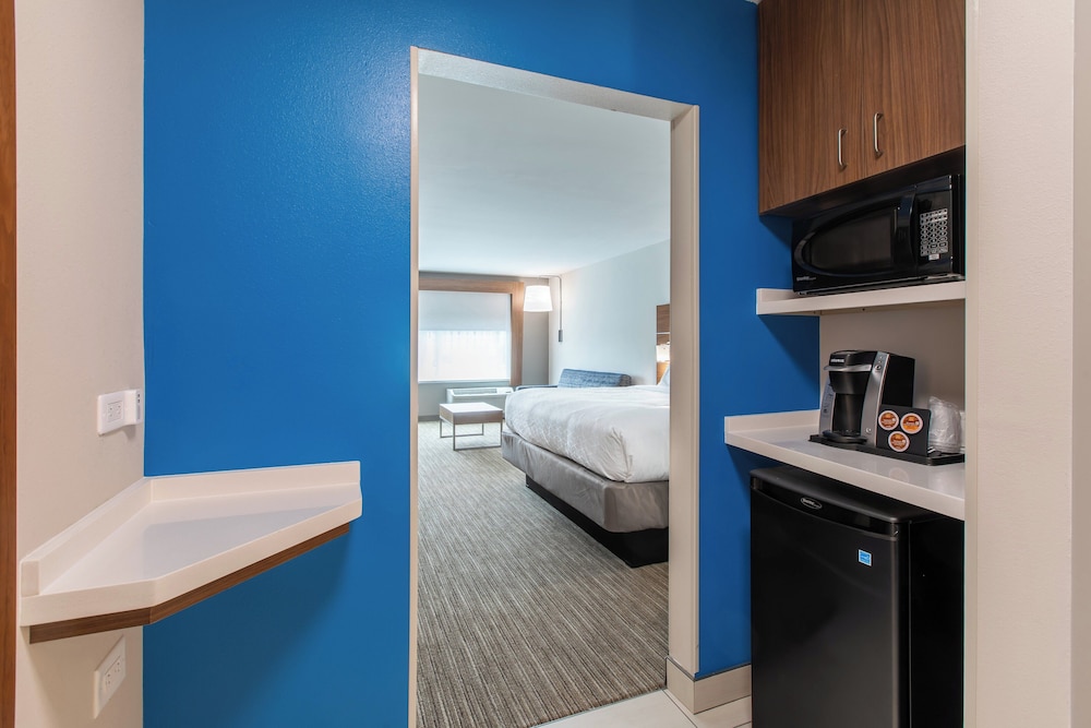 holiday inn express and suites rock hill an ihg hotel