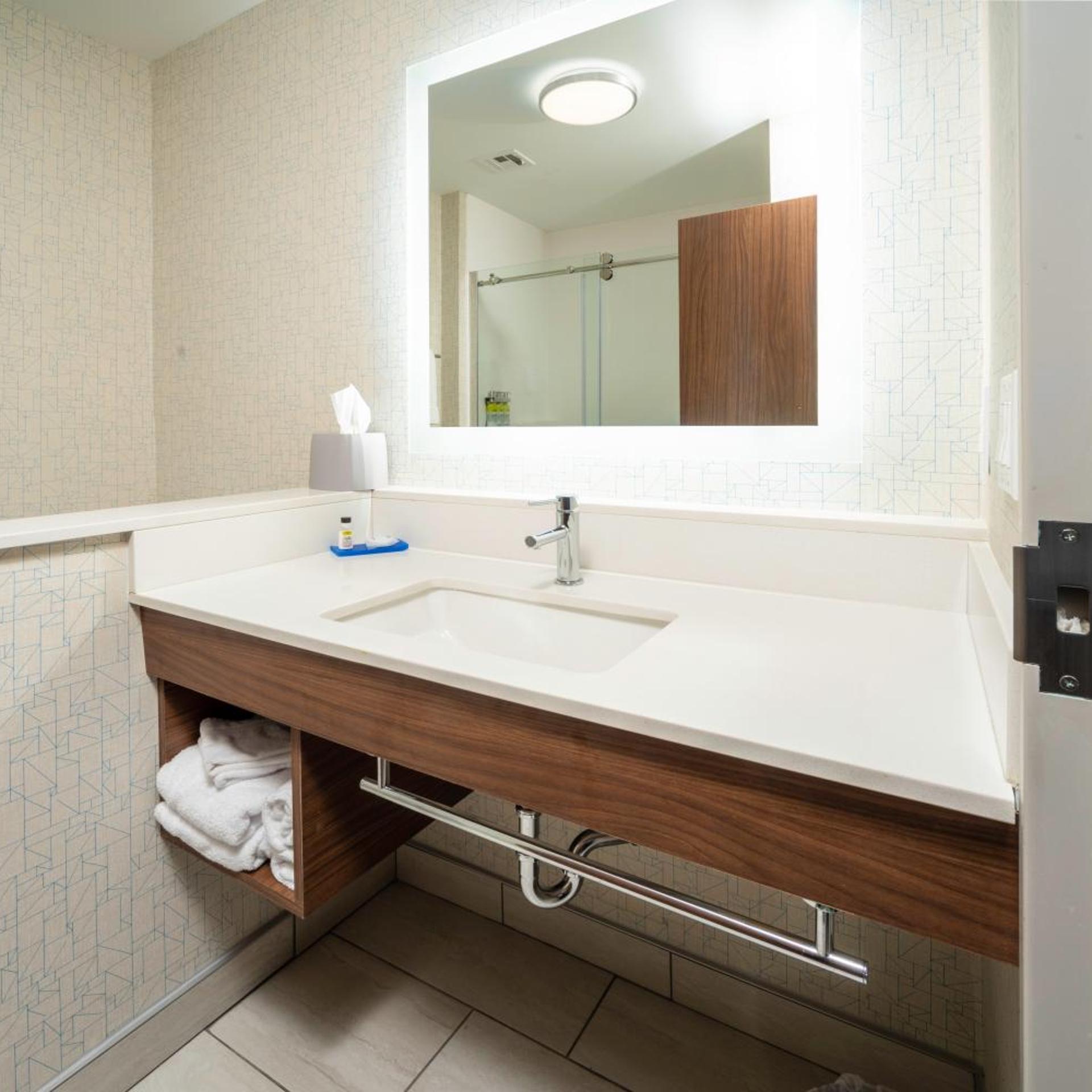 holiday inn express and suites rock hill an ihg hotel
