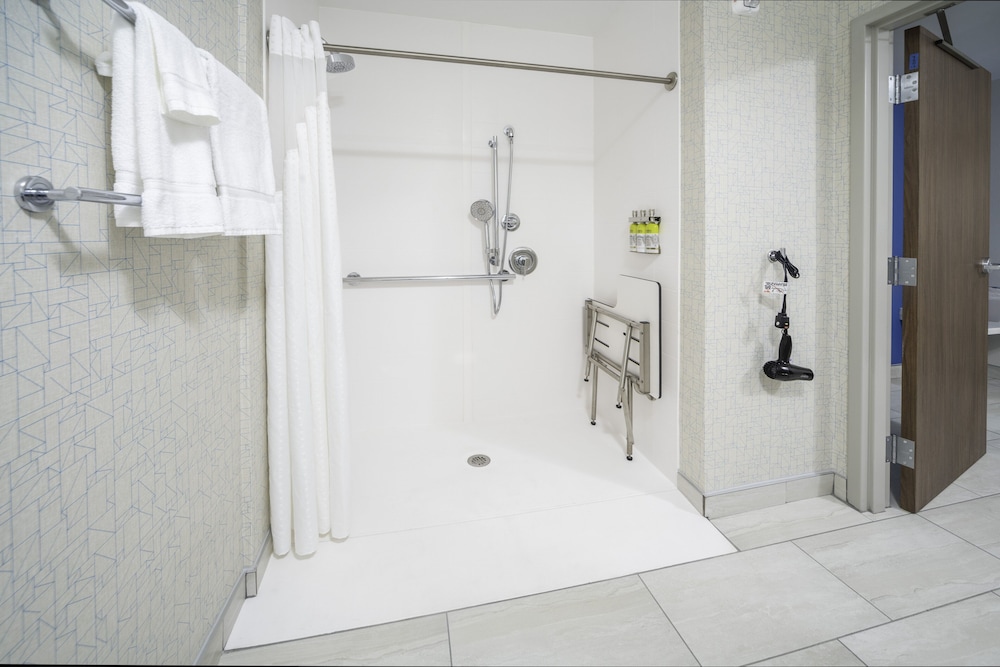 holiday inn express and suites rock hill an ihg hotel