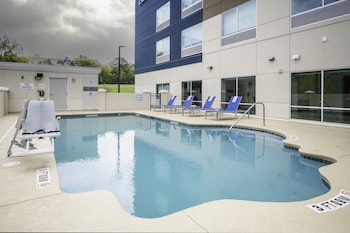 Holiday Inn Express & Suites Rock Hill, An Ihg Hotel,Rock Hill>>Fort Mill,2.5 star
