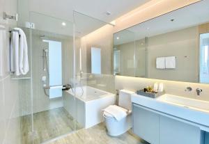 oakwood suites bangkok