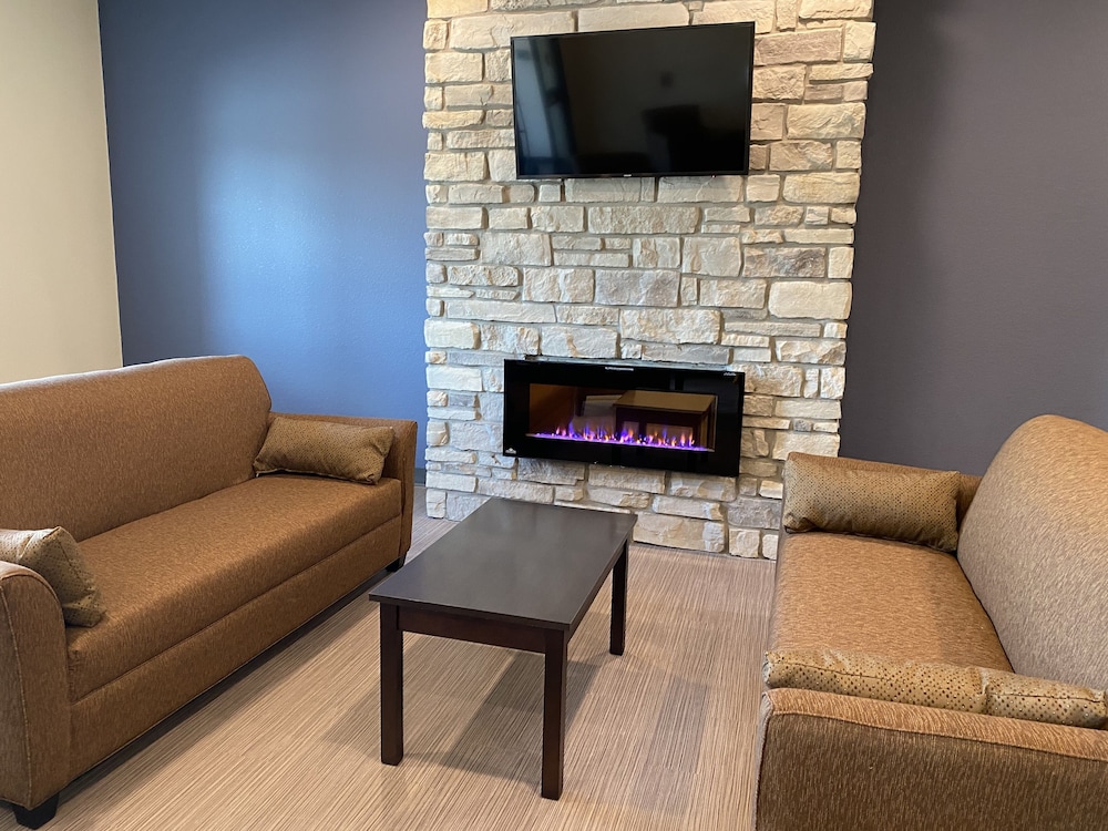 cobblestone inn and suites forest city