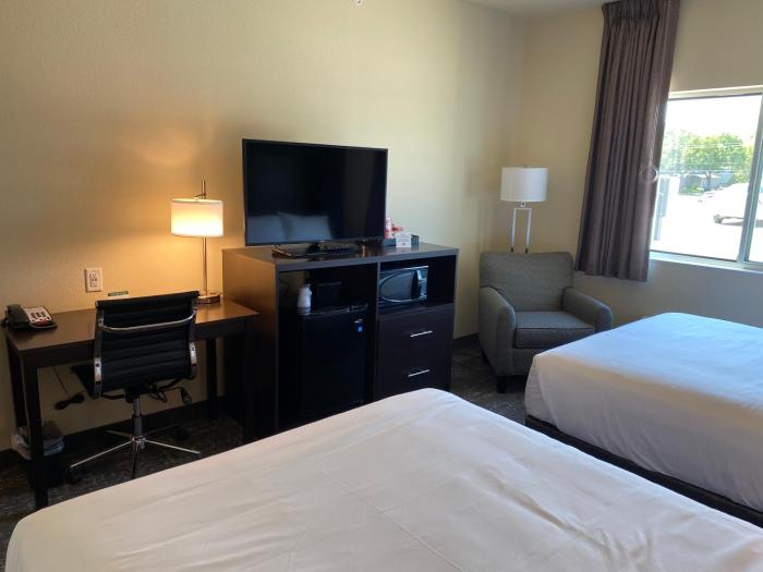 cobblestone inn and suites forest city
