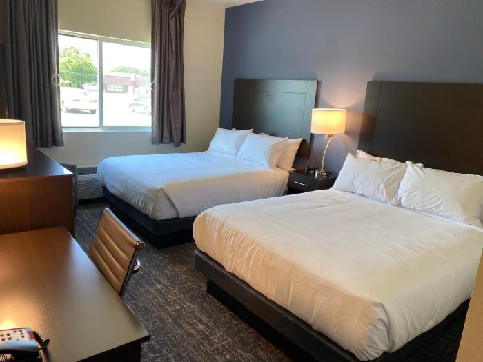 cobblestone inn and suites forest city