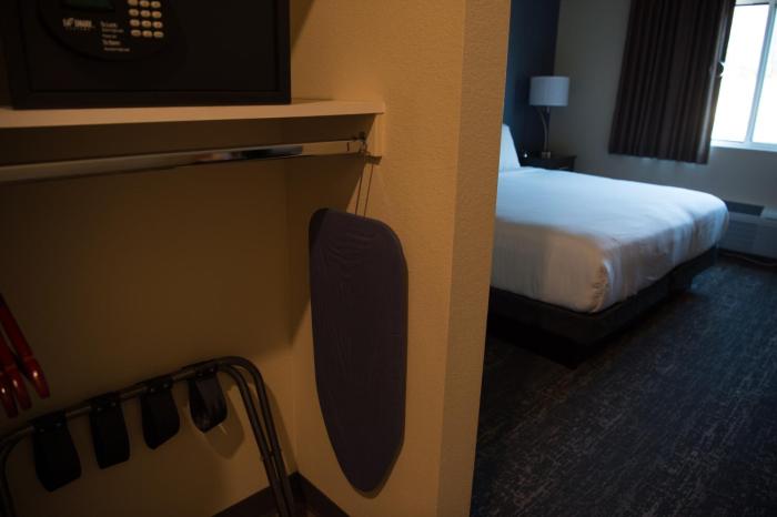 cobblestone inn and suites forest city