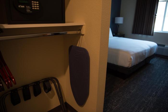 cobblestone inn and suites forest city