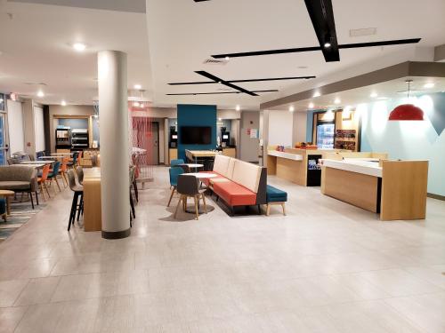 avid hotel cincinnati n west chester an ihg hotel