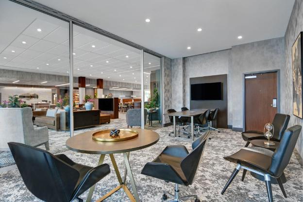 courtyard by marriott hamilton