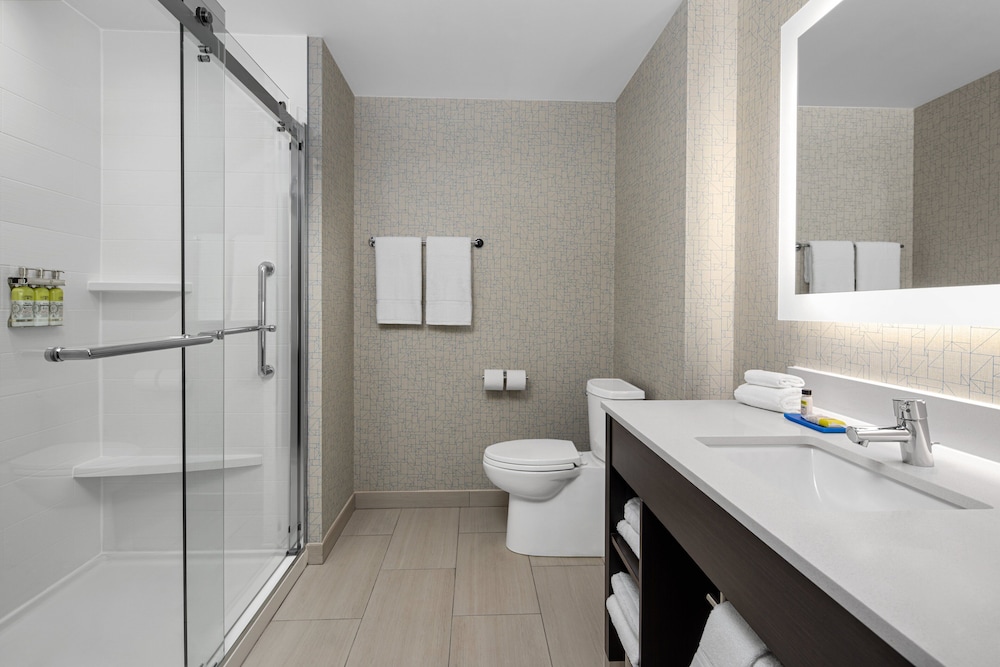 holiday inn express and suites woodside queens nyc