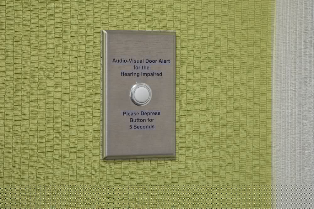 holiday inn express and suites woodside queens nyc