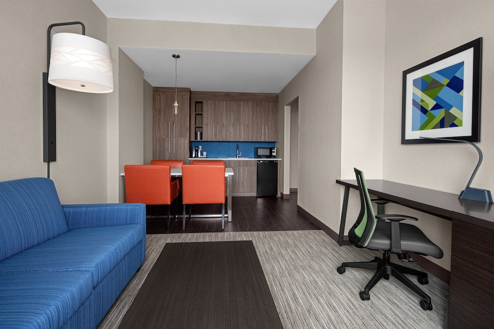 holiday inn express and suites woodside queens nyc