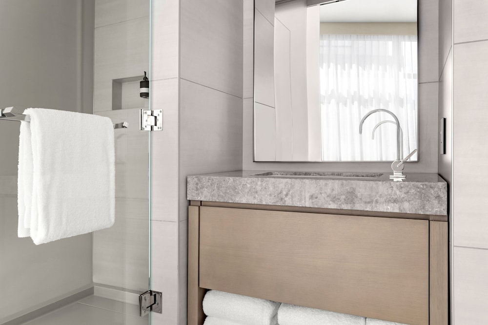 tetra hotel autograph collection