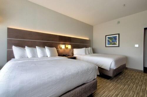 holiday inn express and suites onalaska la crosse