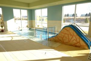 holiday inn express and suites onalaska la crosse