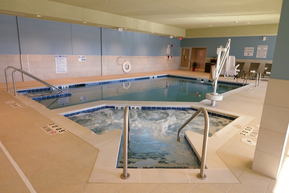holiday inn express and suites onalaska la crosse