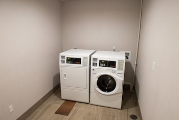 holiday inn express and suites louisville n jeffersonville