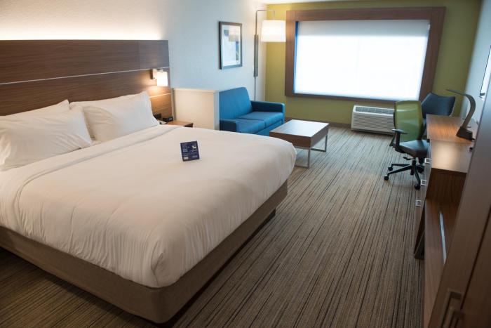 holiday inn express and suites louisville n jeffersonville