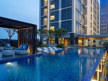 hilton garden inn jakarta taman palem