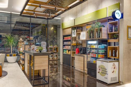 hilton garden inn jakarta taman palem