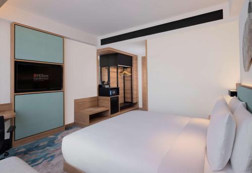 hilton garden inn jakarta taman palem