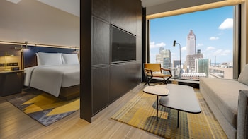 hotel resonance taipei tapestry collection by hilton
