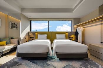 hotel resonance taipei tapestry collection by hilton