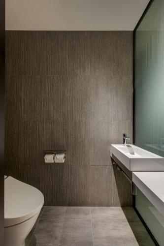 hotel resonance taipei tapestry collection by hilton