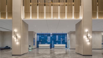 Holiday Inn Express Beijing Yizhuang Tongminghu, An Ihg Hotel,Tongzhou>>Beijing,2.5 star