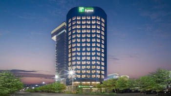 Holiday Inn Express Beijing Yizhuang Tongminghu, An Ihg Hotel,Tongzhou>>Beijing,2.5 star