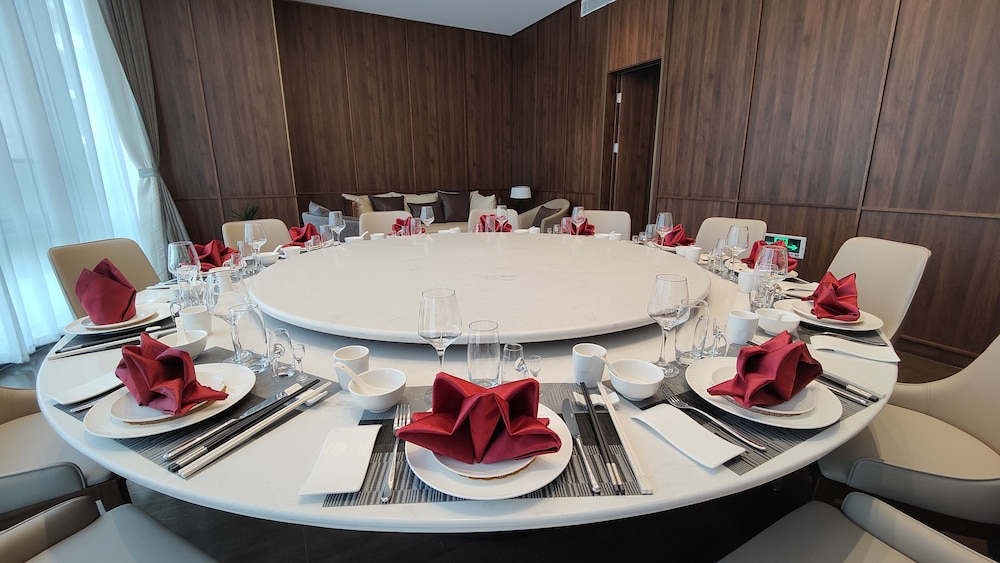 holiday inn express beijing yizhuang tongminghu an ihg hotel