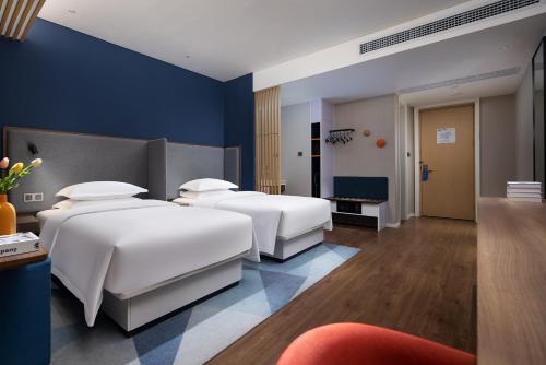 holiday inn express changsha south railway station an ihg hotel