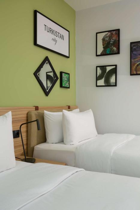 hampton by hilton turkistan
