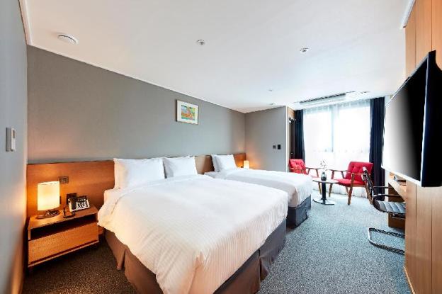 ramada by wyndham gumi