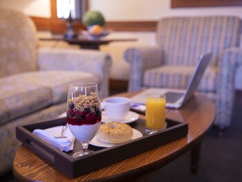 ucla lake arrowhead lodge