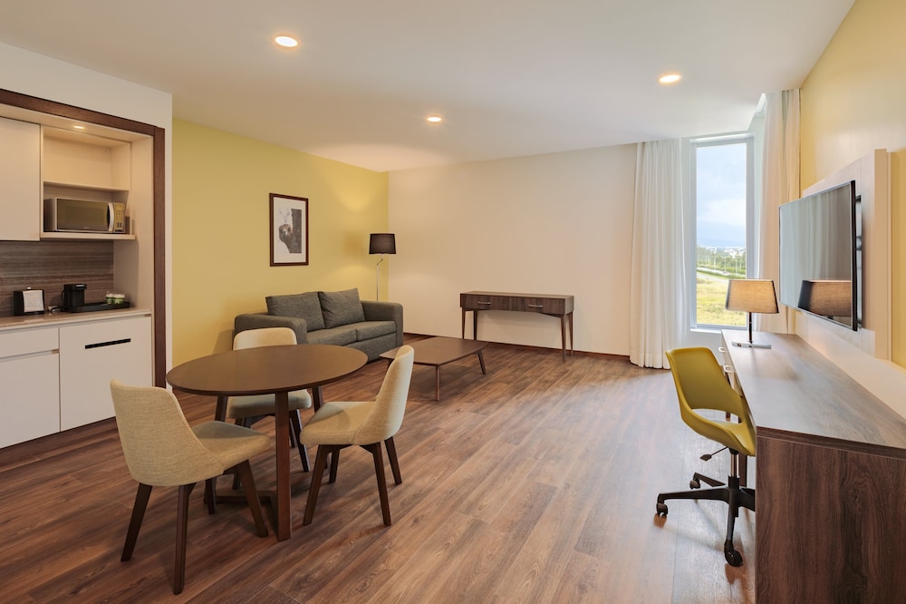 holiday inn quito airport an ihg hotel