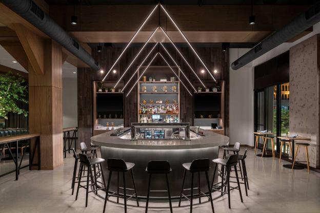 renaissance milwaukee west hotel