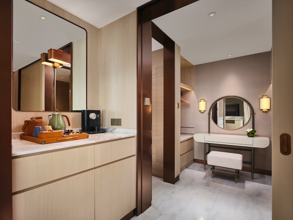 intercontinental chongqing raffles city an ihg hotel