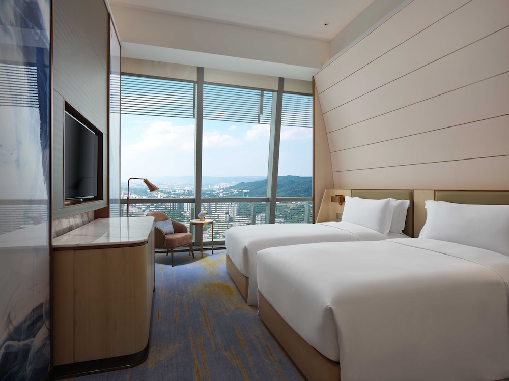 intercontinental chongqing raffles city an ihg hotel