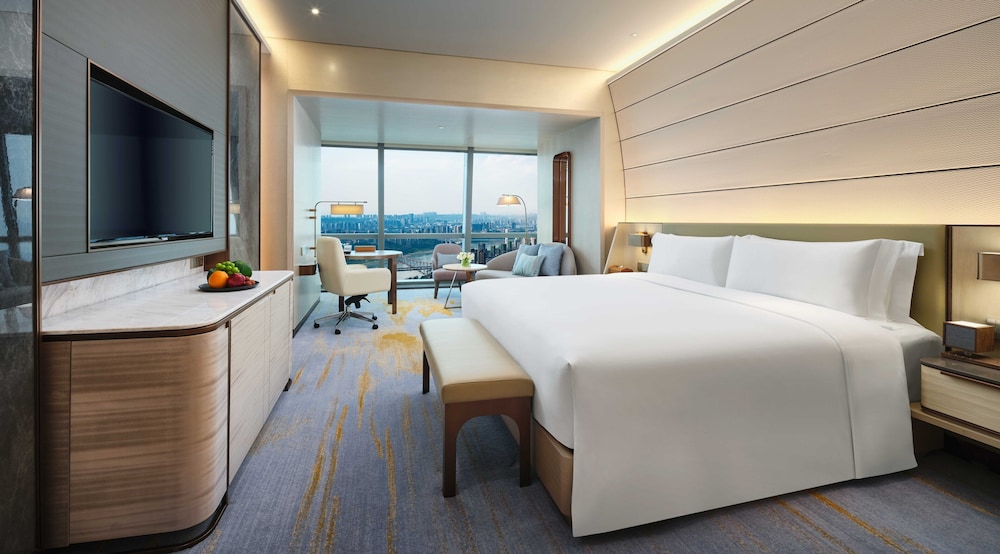 intercontinental chongqing raffles city an ihg hotel