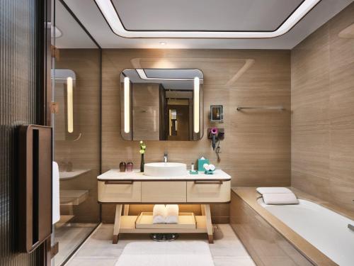 intercontinental chongqing raffles city an ihg hotel