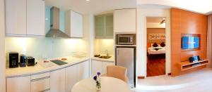 cormar suites