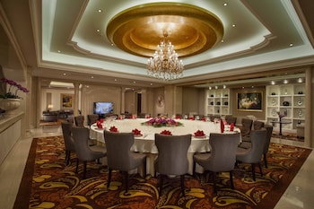 holiday inn foshan nanhai central an ihg hotel