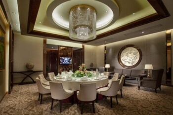 holiday inn foshan nanhai central an ihg hotel