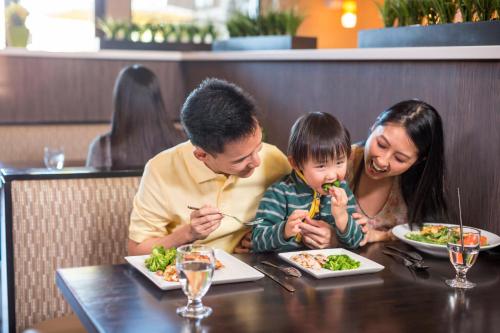 holiday inn foshan nanhai central an ihg hotel