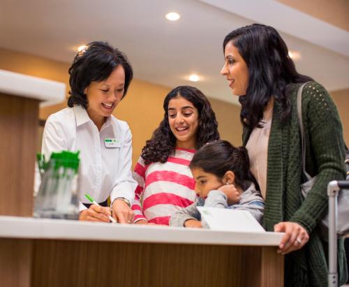 holiday inn foshan nanhai central an ihg hotel