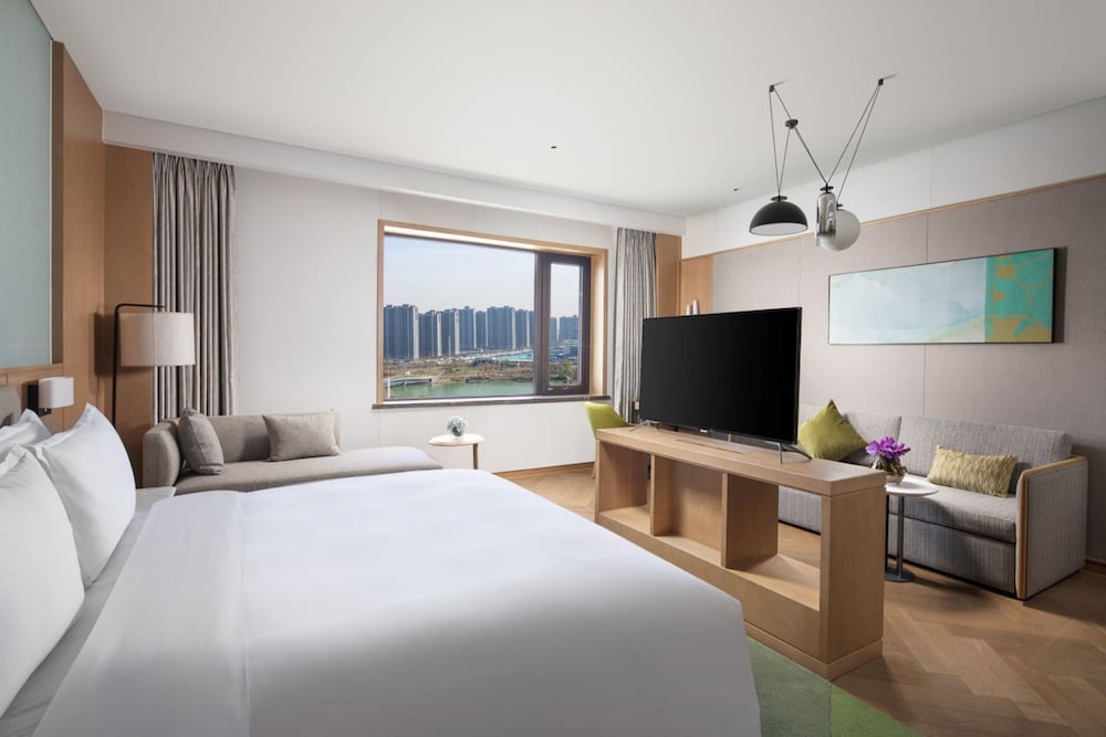 holiday inn zhengzhou high tech zone an ihg hotel