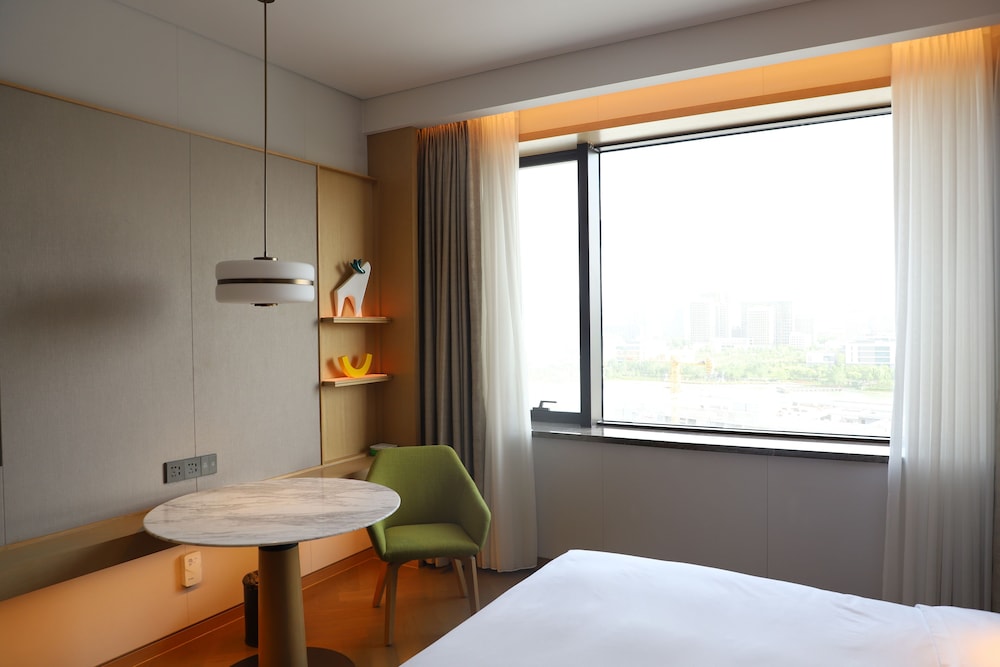 holiday inn zhengzhou high tech zone an ihg hotel